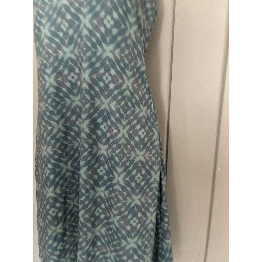 Title Nine Yes Dress M Medium Cross Back Active Built-In Bra Laguna Green - Picture 3 of 6